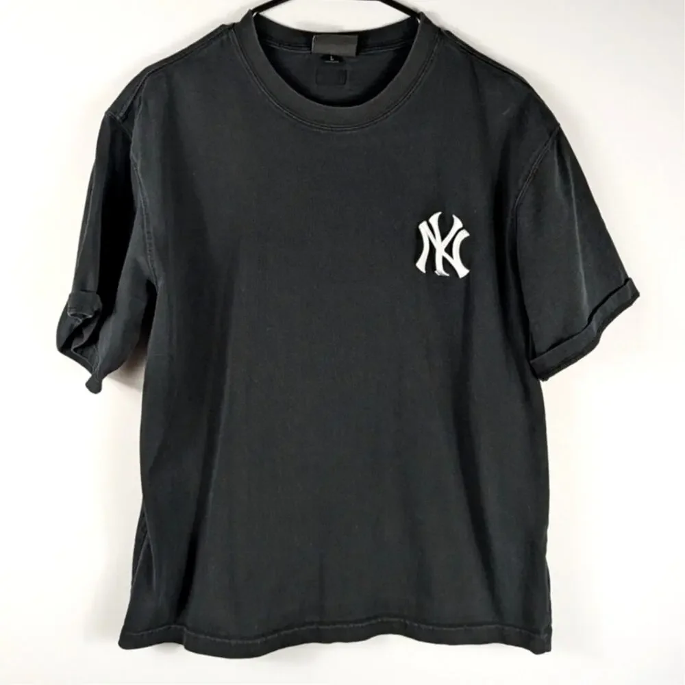 MLB New York Yankees Graphic T Shirt Men’s Large Black Genuine Merchandise